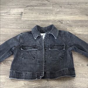 Hollister - washed blackish grey jean jacket cropped